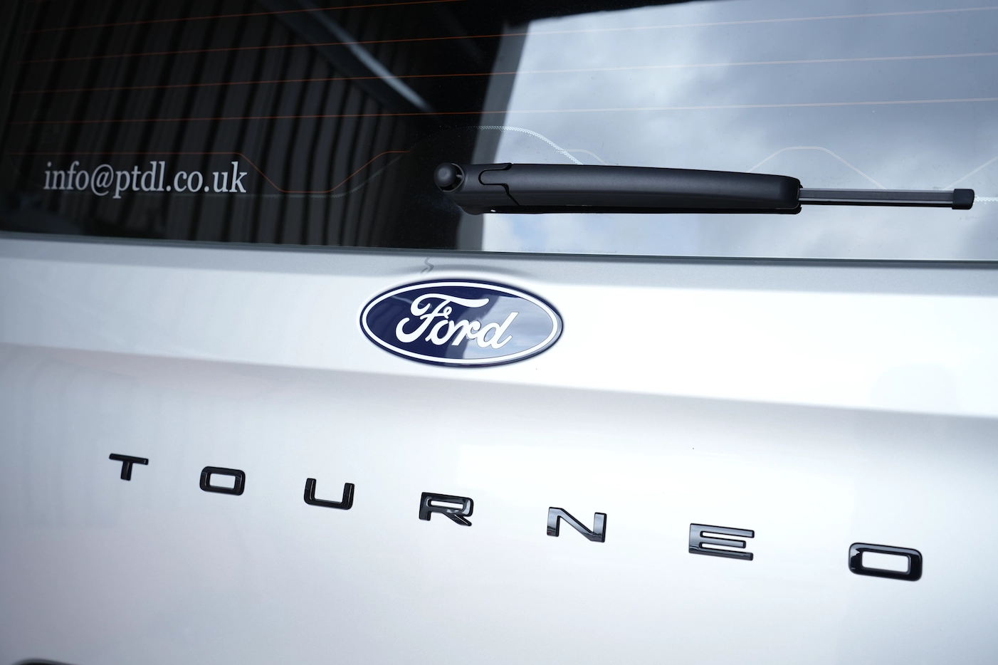 Ford Tourneo Custom panoramic roof