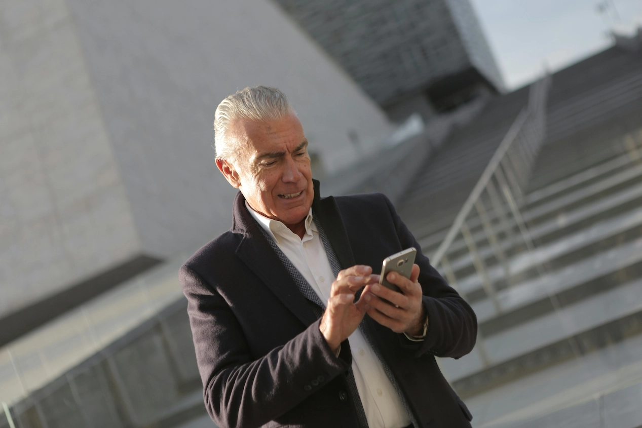 Man booking chauffeur service